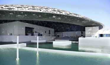 Louvre, PSG, Mondial-2022: la lutte entre Emirats et Qatar pour un rayonnement planétaire