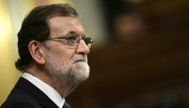 La Catalogne dans l'attente d'un gouvernement, Madrid intransigeant