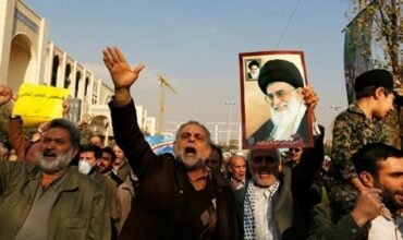 Iran: clash américano-russe à l'ONU, nouvelles manifestations pro-régime