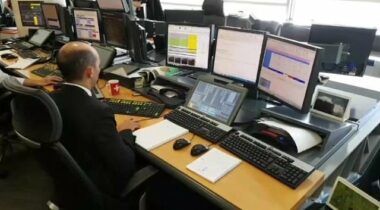 Flexibilité du Dirham. L'ambiance en direct de la salle des marchés de la BMCE