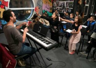 Le droit de rêver pour les jeunes d'une banlieue déshéritée de Casablanca (AFP)