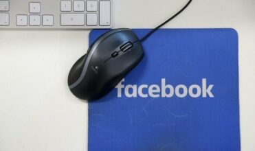 Fake news: avec l'aide des usagers, Facebook cherche les sources &ldquo;fiables&rdquo;