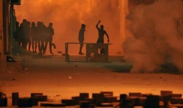 Tunisie: nouveaux heurts dans plusieurs villes