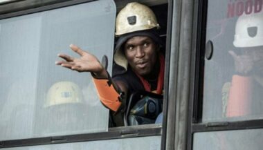 Afrique du sud: un millier de mineurs secourus après 30 heures sous terre
