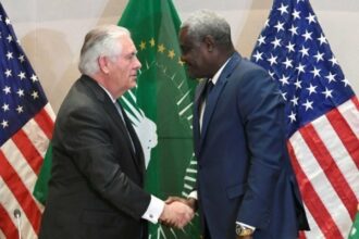 La polémique sur les &ldquo;pays de merde&rdquo; tient du passé, dit l'UA à Tillerson