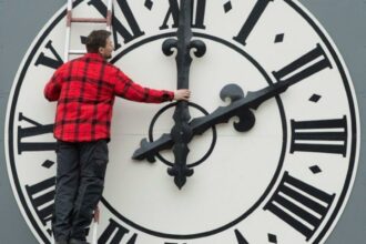 Le Parlement européen approuve la suppression du changement d'heure en 2021