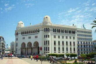 Election présidentielle en Algérie: 32 candidats confirmés