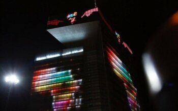 La tour Maroc Telecom s'illumine pour la journée mondiale de l'Afrique