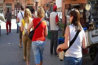 Arrivées touristiques: hausse de 4,6% à fin mai, +6% espérée à fin juin