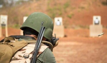 Service militaire: incorporation et sélection des appelés dès lundi