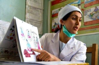 AMO des indépendants: ce qui sera appliqué aux adouls, kinés et sages-femmes