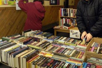 Bloqués, les importateurs de livres cherchent un interlocuteur au gouvernement