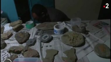 Pillage de fossiles au Maroc: une enquête de France 2