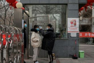 Coronavirus: l'évacuation des étrangers n'est ''pas recommandée&ldquo; par l'OMS