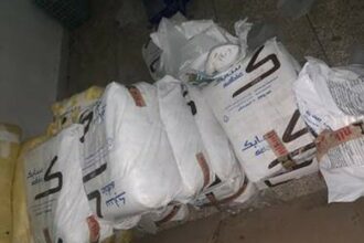 Fès: saisie de 8 tonnes de sacs en plastique