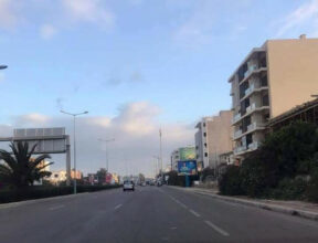 Coronavirus: les autorités appellent la population à l'isolement volontaire