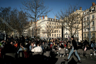 Coronavirus: l'UE anticipe une récession en 2020