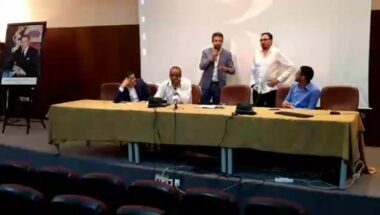 &ldquo;Live : conférence sous le thème ""Le Marketing Politique au Maroc "" . Organisée par les étudiants du Master Ingénierie commerciale et Marketing de la faculté des sciences juridiques, économiques et sociales de Aîn Sbaa&rdquo;