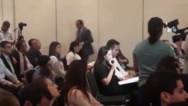 Live: M. Ahmed Rahhou, Président Directeur Général de CIH BANK, a le plaisir de vous convier à la conférence de présentation des résultats semestriels 2017.