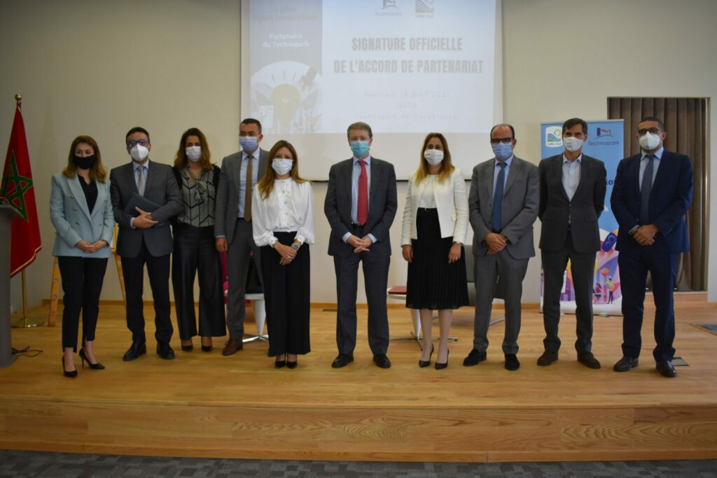 Entrepreneuriat technologique: signature d'un partenariat entre MITC et Lydec