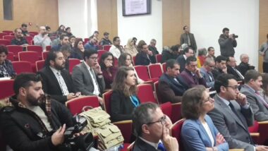 Live: Point de Presse Bilan d'étape de l'écosystème Renault.