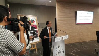 Cérémonie de signature de la convention d'investissement avec le groupe chinois Citic Dicastal, n°1 des jantes en alu