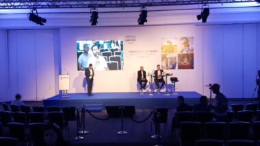 LIVE Centrale Danone. Conférence de presse d'Emmanuel Faber après la fin des consultations avec les consommateurs