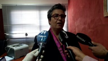 En direct: lham Laaziz, directrice du programme GENIE (GÉNéralisation des Technologies d'Information et de Communication dans l'Enseignement au Maroc). Elle nous parle de la plateforme Tilmidetice.