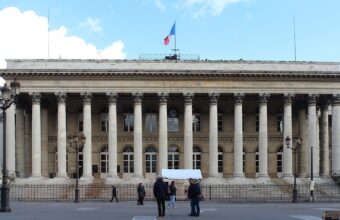 Lourdes sanctions de l'Autorité française des marchés financiers pour Rita Zniber et Diana Holding