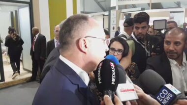 En direct: #SIAM2019 : Déclaration de Monsieur Rumen Porodzanov , Ministre Bulgare de d'agriculture, de l'alimentation et des forêts à l'occasion du SIAM de Meknès. Ce live vous a été présenté par Cosumar sponsor officiel du #SIAM2019