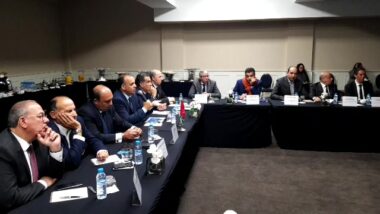 En direct. Nabyl Lakhdar, DG de la Douane, présente les dispositions douanières de loi de finances 2020 aux commerçants