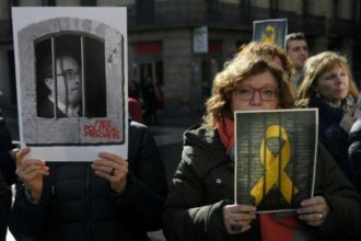 Indépendantistes catalans: début du procès le 12 février à Madrid
