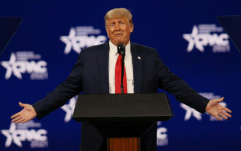 Trump tenté de se représenter en 2024