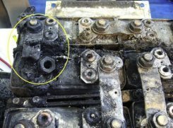 Boeing 787: l'enquête se concentre sur les batteries