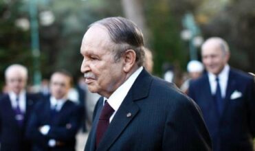 Bouteflika: l'Algérie dans l'attentisme et l'incertitude