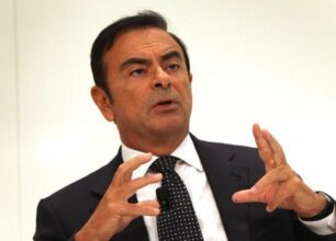 Nissan: Ghosn supprime le poste du numéro 2 et réorganise la direction après un 1er semestre décevant
