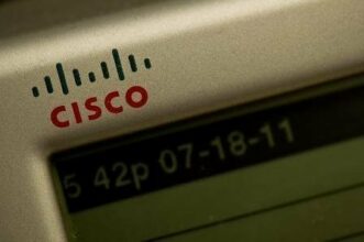 Cisco supprime 4.000 emplois et plonge en Bourse