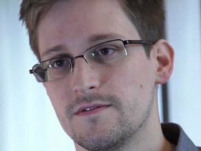 Etats-Unis: appels pour l'extradition d'Edward Snowden