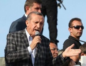 Turquie: Erdogan passe à la contre-offensive contre les manifestants