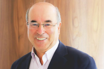 Comment redémarrer l’économie: l’avis de l’économiste Larabi Jaidi