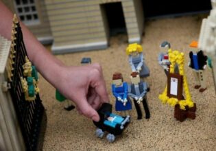 Lego devient le deuxième fabricant de jouets du monde