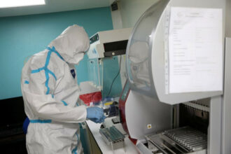 Tests Covid : les marges des laboratoires analysées par le Conseil de la concurrence