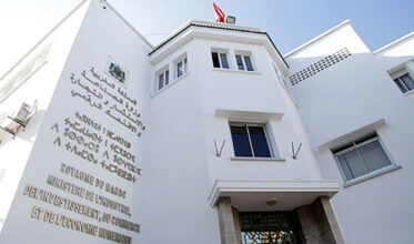 Masques marocains exportés aux Etats-Unis: le ministère de l'Industrie dément