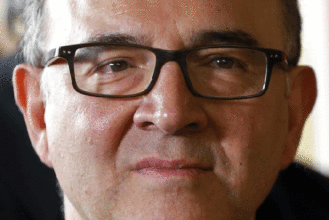 Cessions d'actions de l'Etat: pas un « retour des privatisations » pour Moscovici