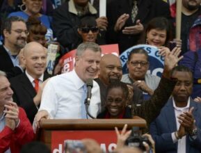 New York se choisit un nouveau maire et tourne la page des années Bloomberg