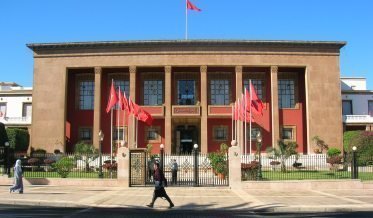 3 projets de lois organiques adoptés, 11 en souffrance