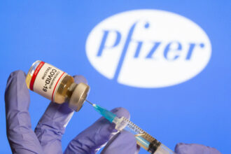Covid-19 : l'EMA approuve une 3e dose du vaccin Pfizer pour les plus de 18 ans