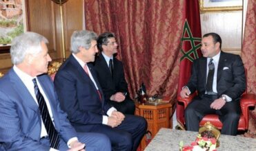 Premiers entretiens du Roi à Washington