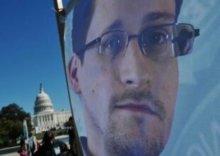 Snowden préférerait témoigner devant le Congrès américain