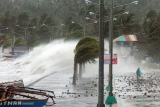 Les Philippines frappées par le typhon Haiyan, le plus violent de l'année